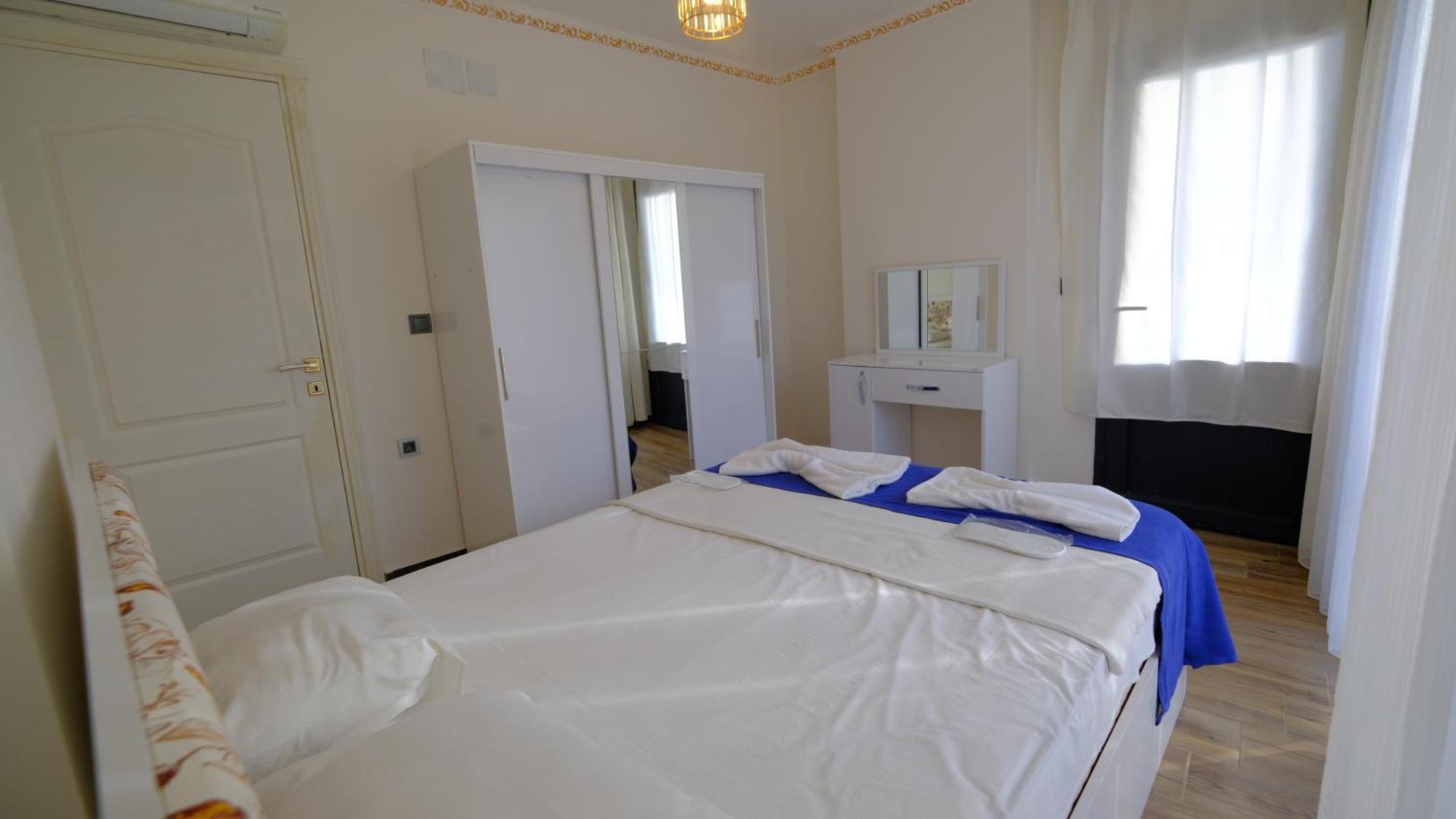 Elada Luxury Otel Arsuz Εξωτερικό φωτογραφία