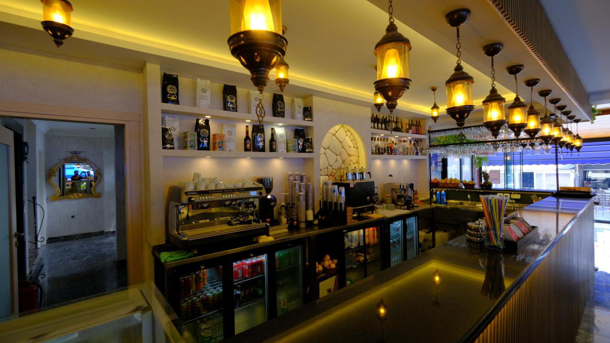 Elada Luxury Otel Arsuz Εξωτερικό φωτογραφία