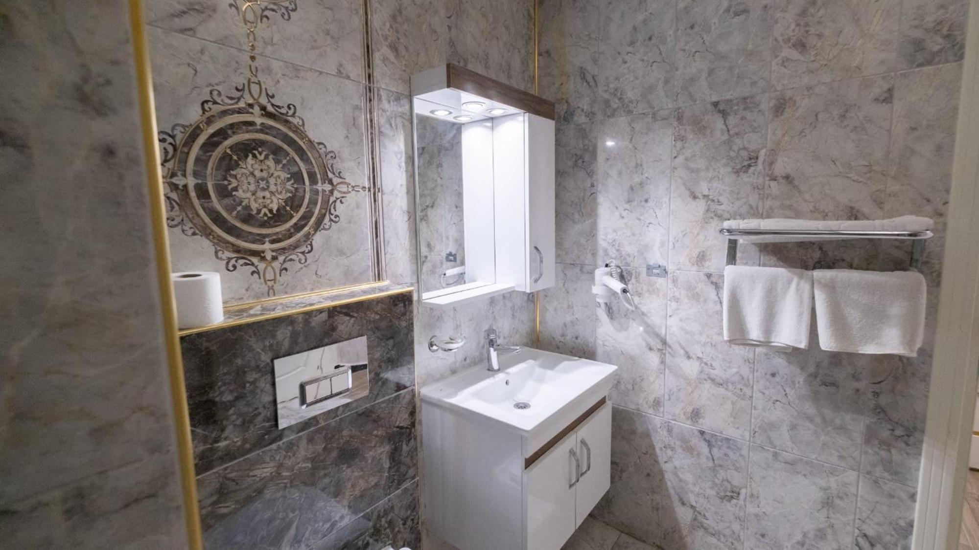 Elada Luxury Otel Arsuz Εξωτερικό φωτογραφία