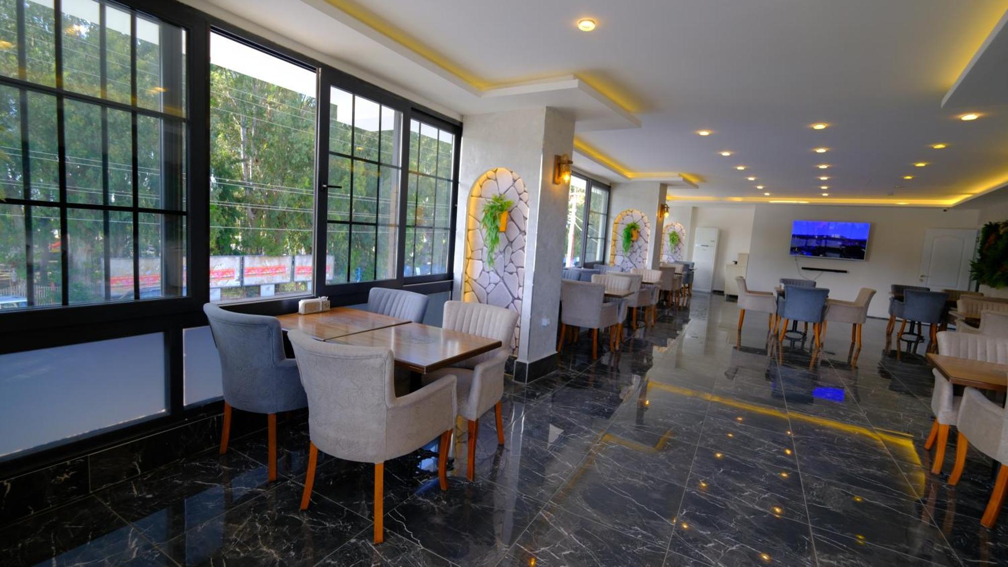 Elada Luxury Otel Arsuz Εξωτερικό φωτογραφία