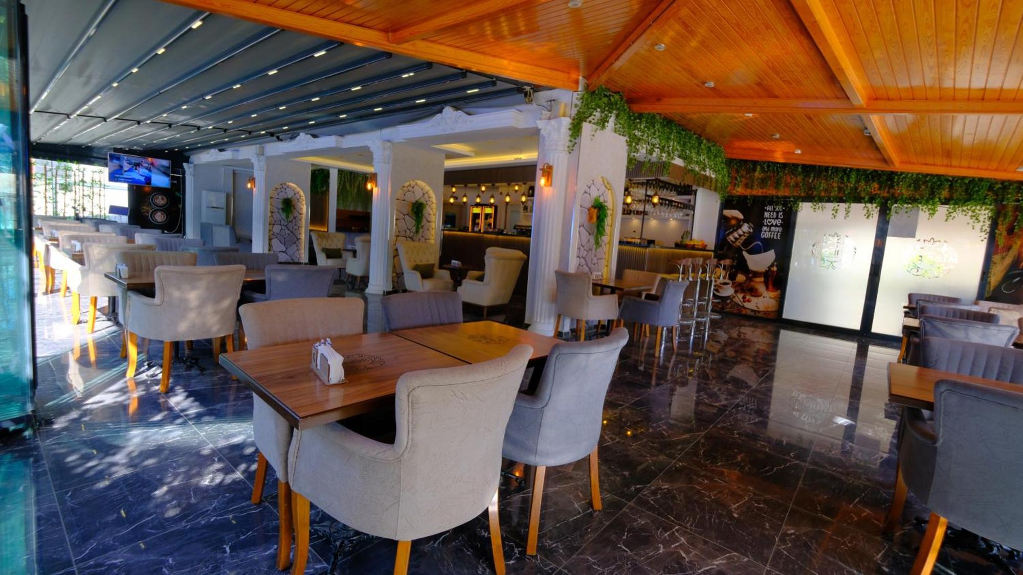 Elada Luxury Otel Arsuz Εξωτερικό φωτογραφία